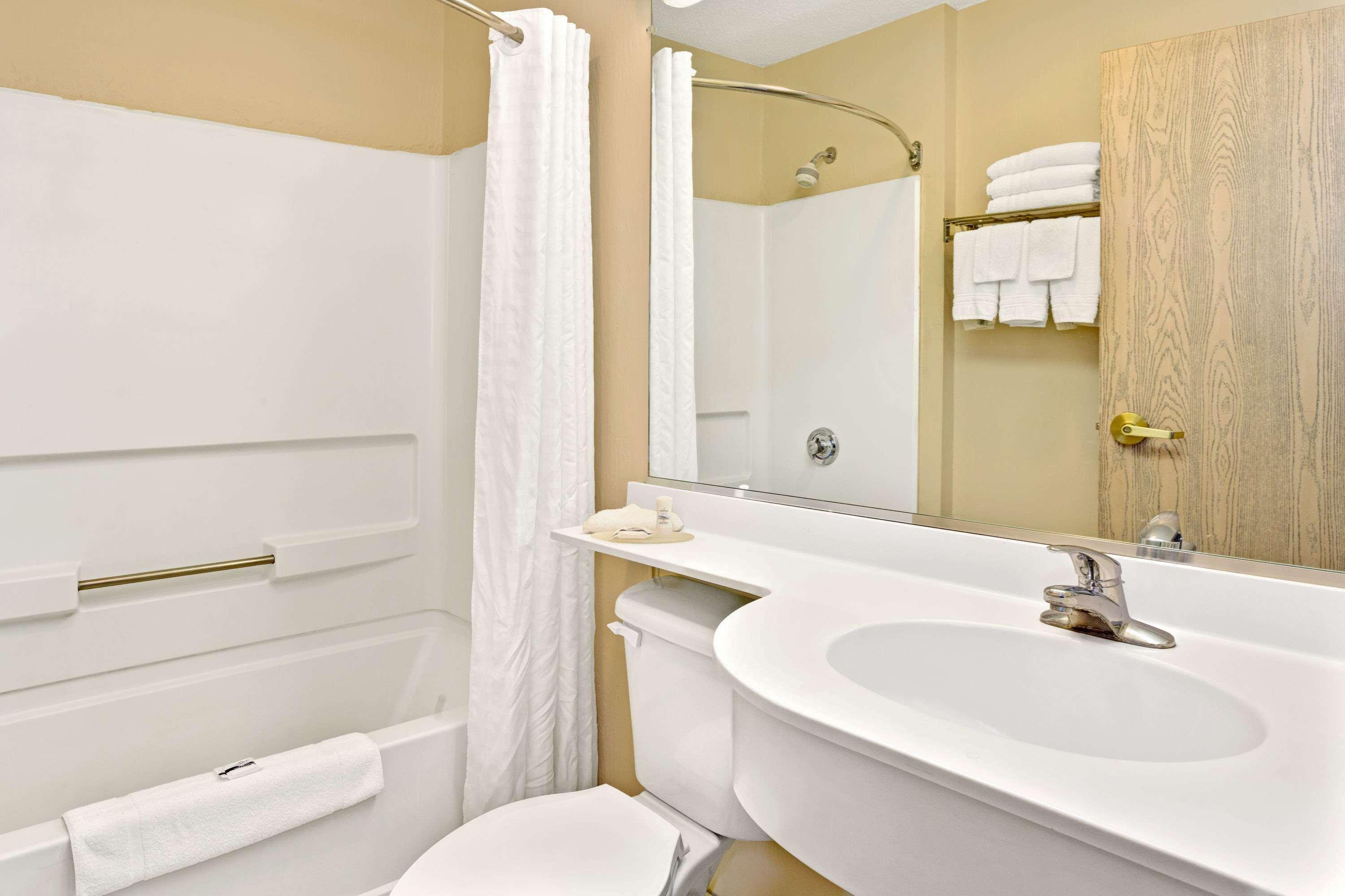 Microtel Inn & Suites By Wyndham Florence/Cincinnati Airpo Eksteriør billede