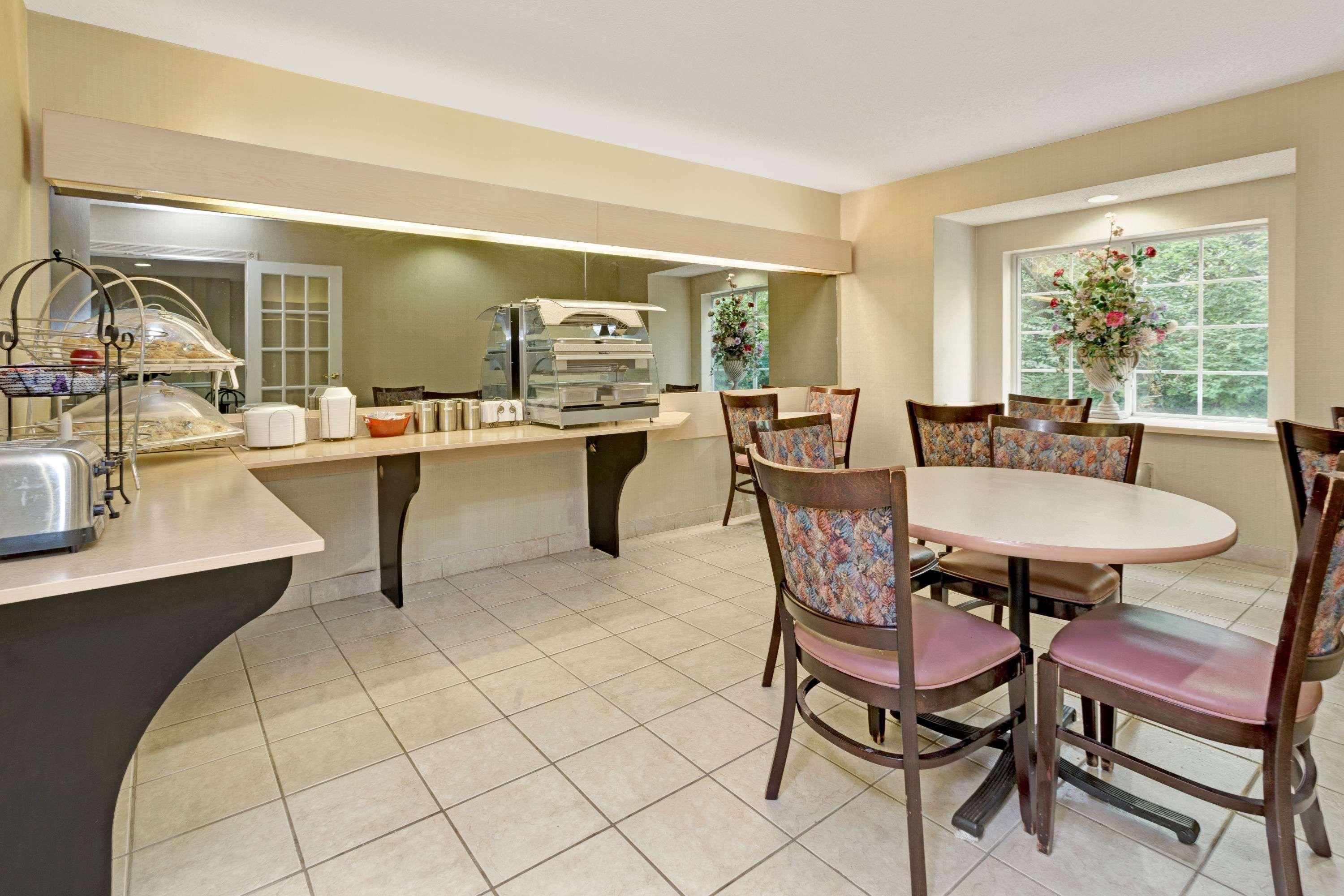 Microtel Inn & Suites By Wyndham Florence/Cincinnati Airpo Eksteriør billede