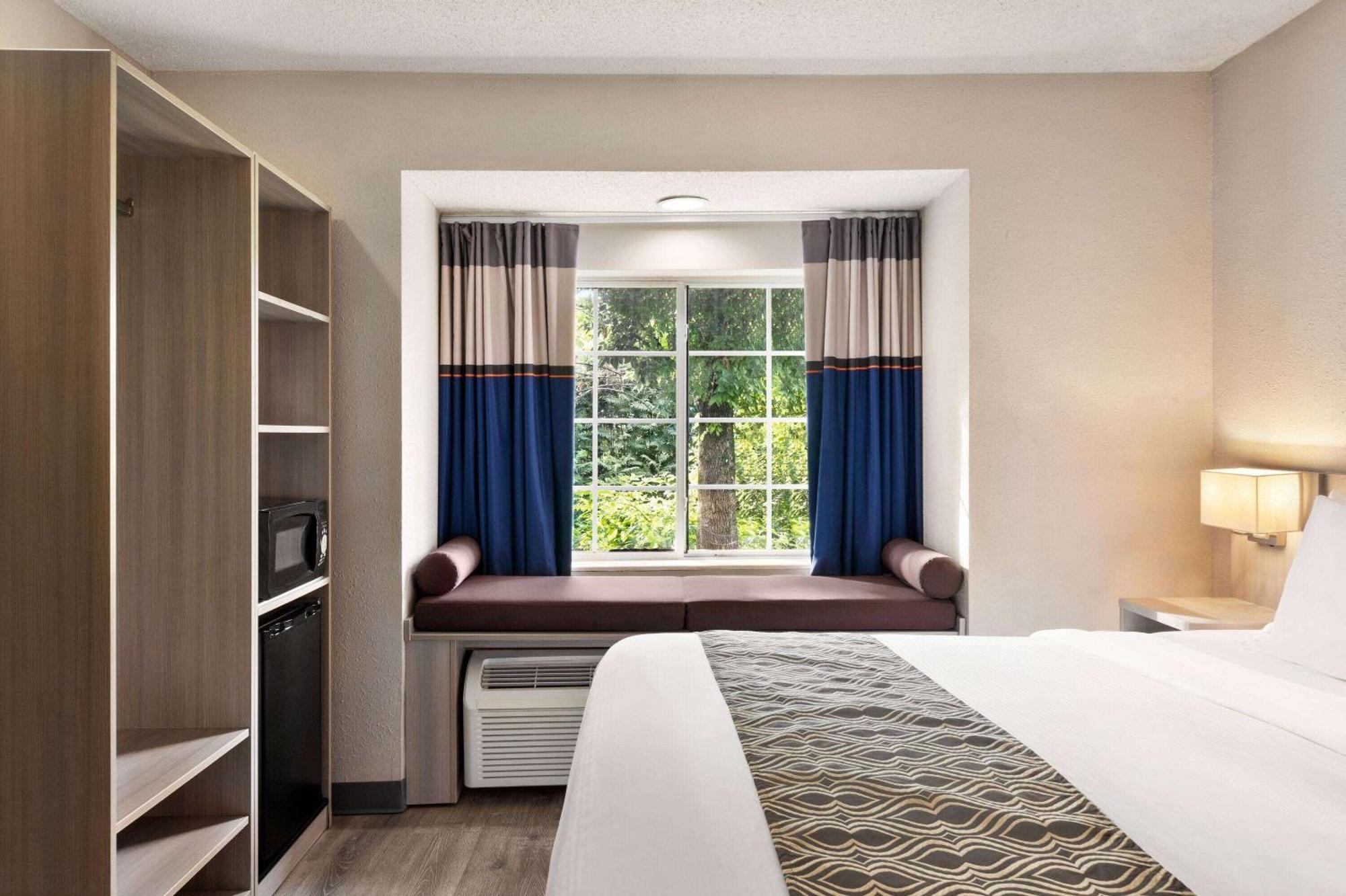 Microtel Inn & Suites By Wyndham Florence/Cincinnati Airpo Eksteriør billede